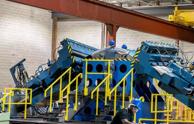 L-1500 Metal stretching machine